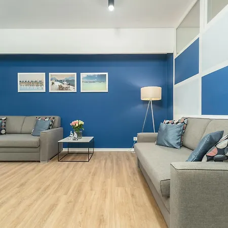 Apartment Niebieski C4